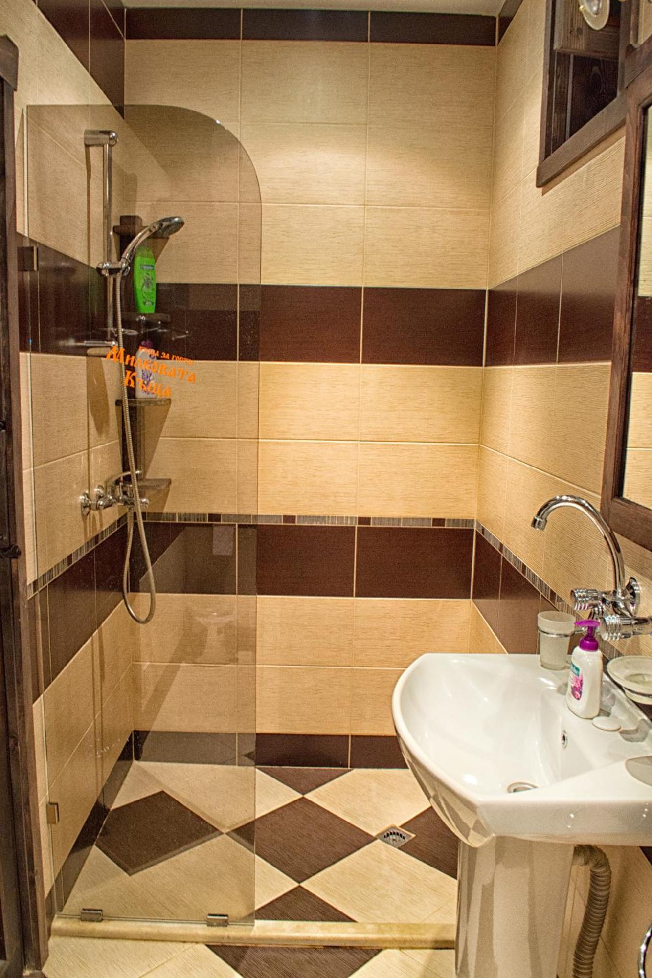 Milkovata Guest House Koshov Rom bilde